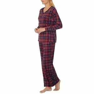 043 Nautica 2-Piece Red Plaid Long Sleeve soft Velour Loungewear Pajama L NWT
